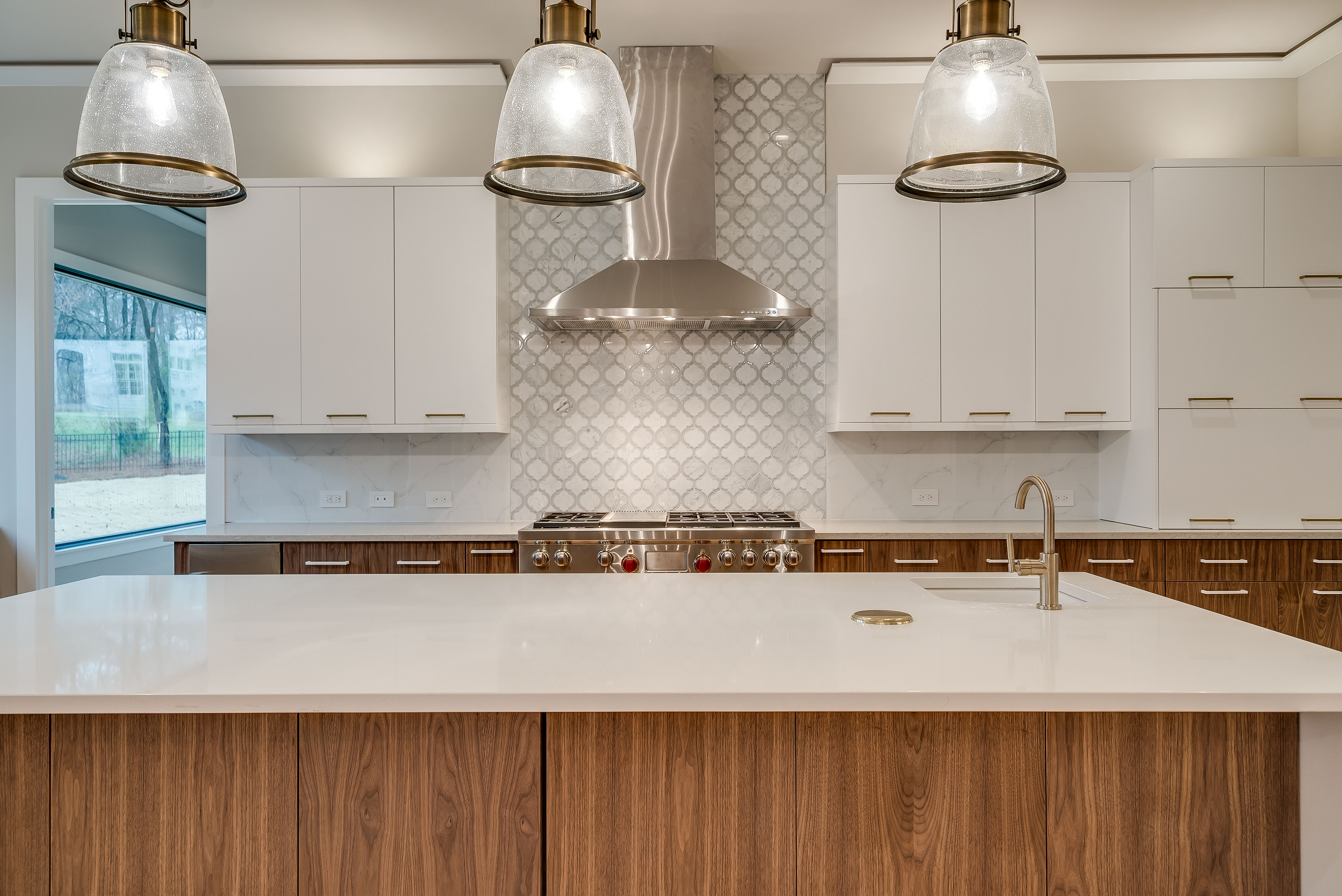 Winding View kitchen